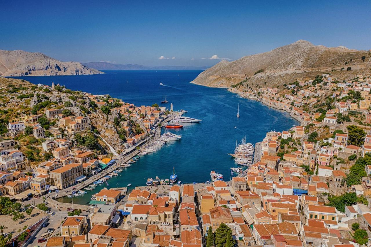 Maravelia'S Rooms Symi Exterior foto
