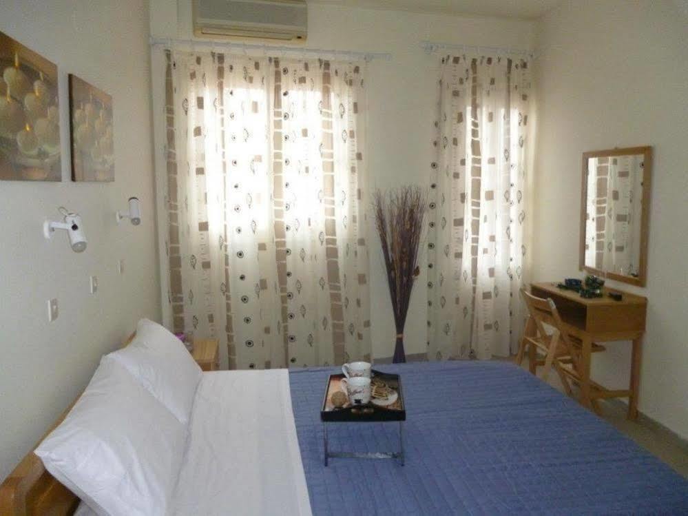 Maravelia'S Rooms Symi Exterior foto